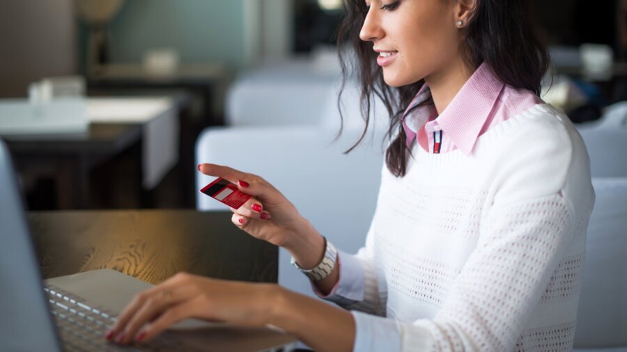 woman setting up a PIN